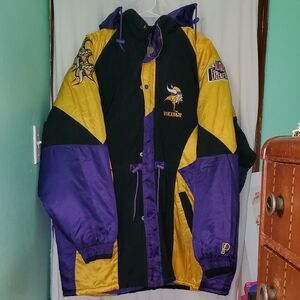 Vintage 90s Pro Player Minnesota Vikings NFL Experience Coat